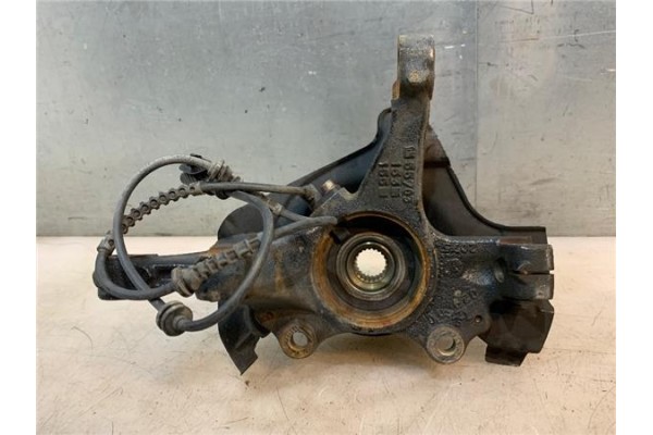 Recambio de mangueta delantero derecha para opel corsa d 1.2 referencia OEM IAM 95524779  