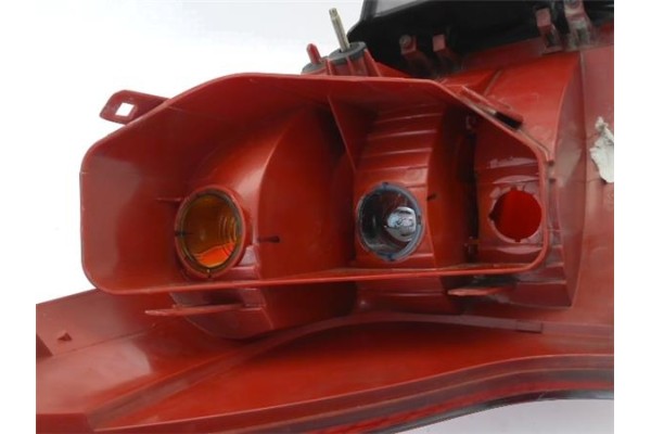 Recambio de piloto trasero derecho para peugeot 407 sw 2.0 hdi 135 referencia OEM IAM 6351T3  