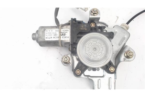 Recambio de mecanismo elevalunas trasero derecho para hyundai matrix (fc) referencia OEM IAM 9882017200  