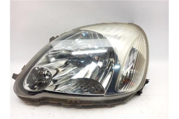 Recambio de faro delantero izquierdo para toyota yaris (ncp1/nlp1/scp1) 1.4 d-4d referencia OEM IAM 8115052360 2765268 811300D02