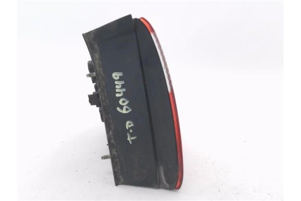 Recambio de piloto trasero derecho para seat toledo (1m2) 1.9 tdi referencia OEM IAM 1M5945096B  