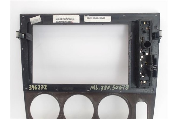 Recambio de embellecedor consola central para mercedes-benz clase m (bm 163) 3.2 320 (163.154) referencia OEM IAM A1636801736  