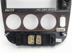 Recambio de embellecedor consola central para mercedes-benz clase m (bm 163) 3.2 320 (163.154) referencia OEM IAM A1636801736  