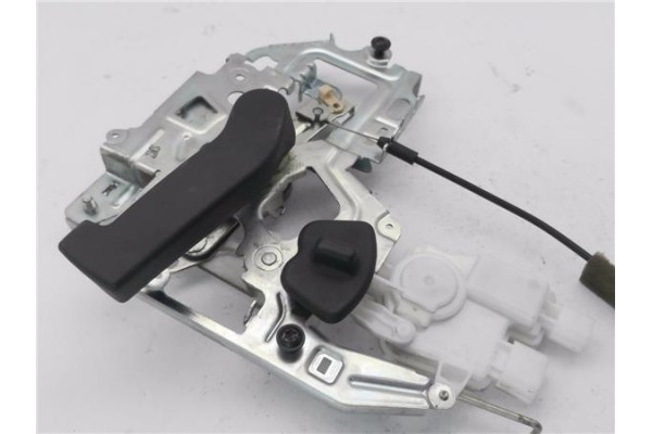 Recambio de cierre electromagnetico trasero derecho para renault master iii combi 2.3 l1h1 3,0t referencia OEM IAM 906123257R  
