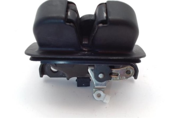 Recambio de cerradura porton para audi a3 (8p1) 2.0 tdi 16v referencia OEM IAM 8P3827520A  