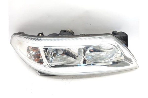 Recambio de faro delantero dcho para renault laguna ii (bg0) 1.6 16v (bg0a, bg0l) referencia OEM IAM 8200002847 89004686 