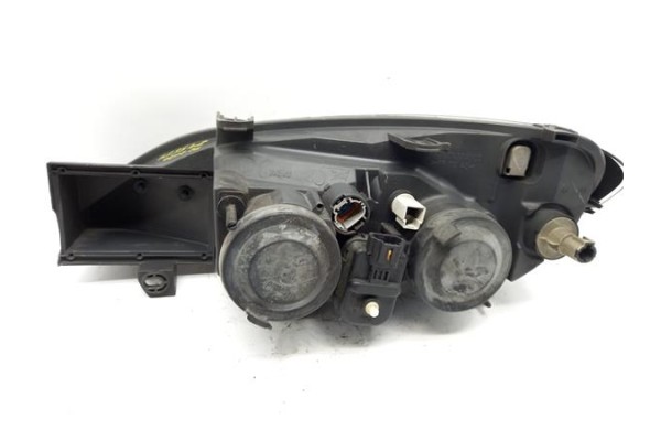 Recambio de faro delantero dcho para nissan primera berlina (p11) 2.0 td referencia OEM IAM 260109F601 89005898 