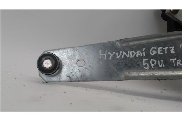 Recambio de mecanismo elevalunas trasero derecho para hyundai getz (tb) referencia OEM IAM 834041C010  