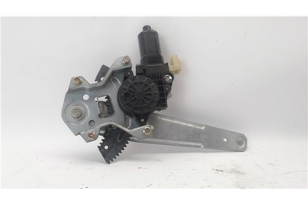 Recambio de mecanismo elevalunas trasero derecho para hyundai getz (tb) referencia OEM IAM 834041C010  