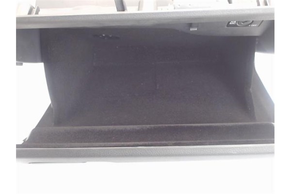 Recambio de guantera salpicadero para volkswagen golf v plus (5m1) 2.0 tdi 16v referencia OEM IAM 5M1857097  