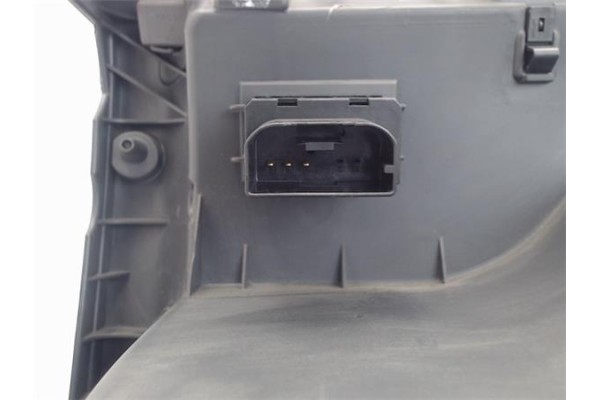 Recambio de guantera salpicadero para volkswagen golf v plus (5m1) 2.0 tdi 16v referencia OEM IAM 5M1857097  