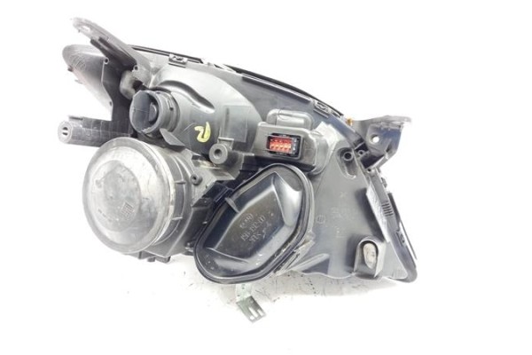 Recambio de faro delantero izquierdo para opel vectra c berlina 2.0 dti 16v referencia OEM IAM 1216121  