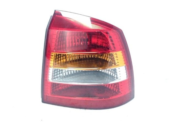Recambio de piloto trasero derecho para opel astra g berlina referencia OEM IAM 13110931 29050224 