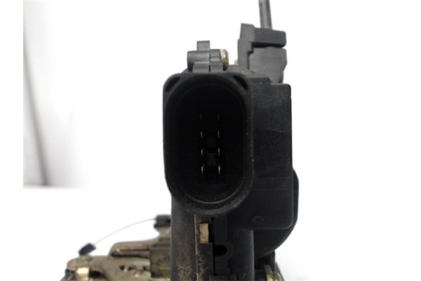 Recambio de cierre electromagnetico delantero derecho para seat toledo (1m2) 1.9 tdi referencia OEM IAM 3B1837016A 113690 