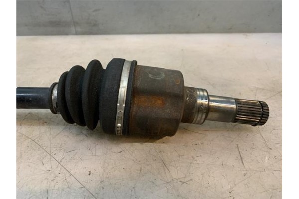 Recambio de palier delantero izquierdo para fiat sedici (189) 1.9 jtd 8v 120 emotion referencia OEM IAM 71742705  