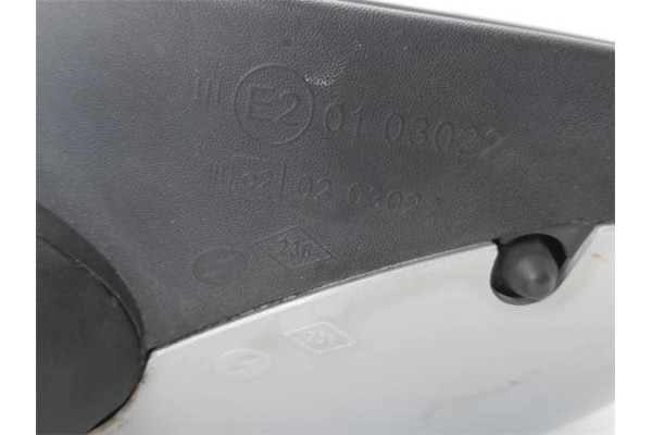 Recambio de retrovisor derecho para renault modus i 1.5 dci (fp0f, jp0f) referencia OEM IAM 7701065902  