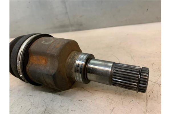 Recambio de palier delantero izquierdo para fiat sedici (189) 1.9 jtd 8v 120 emotion referencia OEM IAM 71742705  