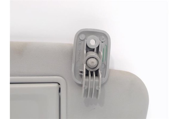 Recambio de parasol derecho para mazda 3 berlina (bk) 1.6 di turbo referencia OEM IAM BP4P69270C77  