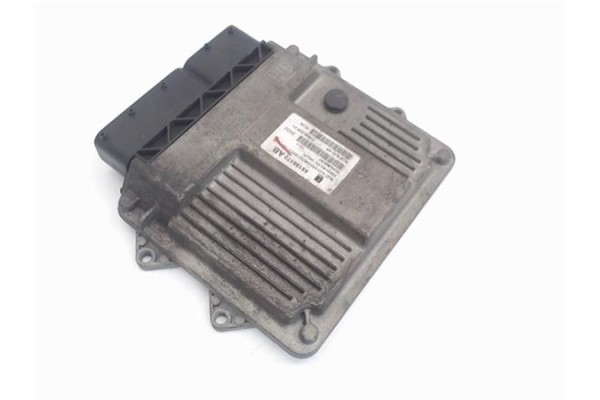 Recambio de centralita para suzuki swift iii (sg) 1.3 ddis referencia OEM IAM 55195173AB  