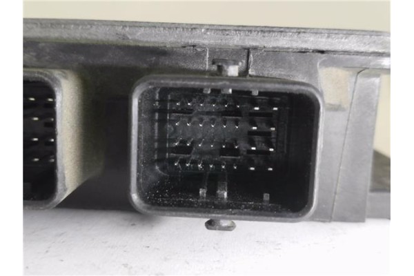 Recambio de centralita para renault megane ii sedán (lm0/1_) 1.5 dci referencia OEM IAM 8200334419 8200414354 