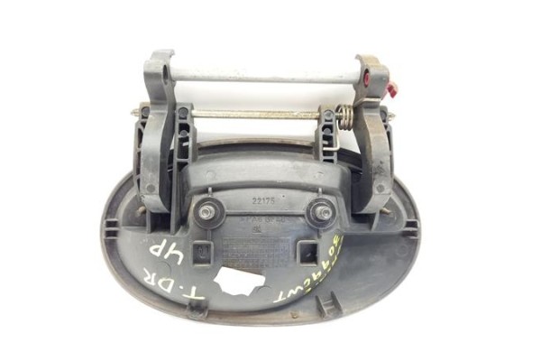 Recambio de maneta exterior trasero derecha para opel corsa c 1.3 cdti referencia OEM IAM 5138139  