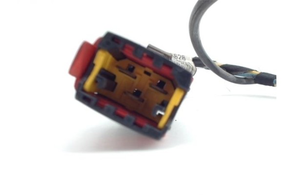 Recambio de regulador ventilador climatizacion para peugeot 307 break / sw (s1) 2.0 break xt referencia OEM IAM 9656388780  