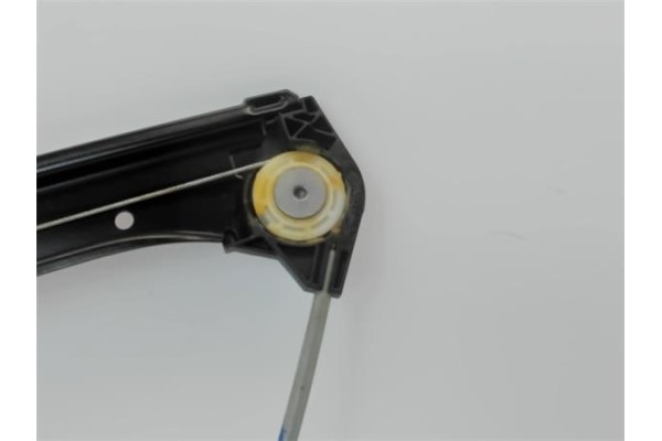 Recambio de mecanismo elevalunas trasero derecho para audi a3 (8p1) 1.6 tdi ambition referencia OEM IAM 8V4839461  