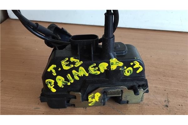 Recambio de cierre electromagnetico trasero izquierdo para nissan primera berlina (p12)(2001) 1.6 acenta [1,6 ltr. - 80 kw cat] 