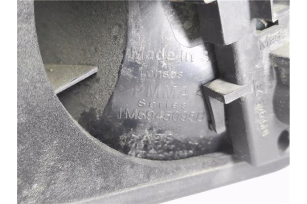 Recambio de piloto trasero izquierdo para seat toledo (1m2) 1.9 tdi referencia OEM IAM 1M5945095B  