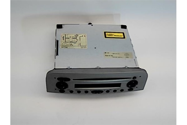 Recambio de radio / cd para alfa romeo 147 (190) 1.9 jtd distinctive referencia OEM IAM 7353018230 7649378316 