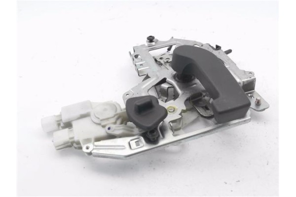 Recambio de cerradura puerta corredera derecha para renault master iii combi 2.3 l1h1 3,0t referencia OEM IAM 8200766631L  