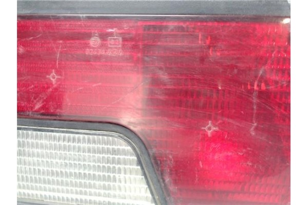 Recambio de piloto trasero izquierdo para peugeot 405 berlina referencia OEM IAM 635191  