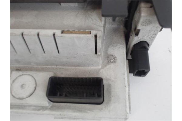 Recambio de reloj horario para renault clio iii referencia OEM IAM 820030723C  