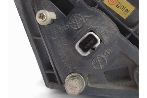 Recambio de retrovisor electrico izquierdo para hyundai accent (lc) referencia OEM IAM E4012129  