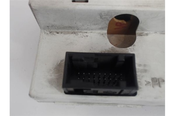 Recambio de cuadro completo para peugeot 206 referencia OEM IAM 9641013977  