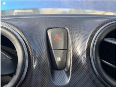 Recambio de interruptor luces emergencia para dacia sandero stepway 2017-2020 1.0 sce stepway 75 (b8jc, b8jd) referencia OEM IAM