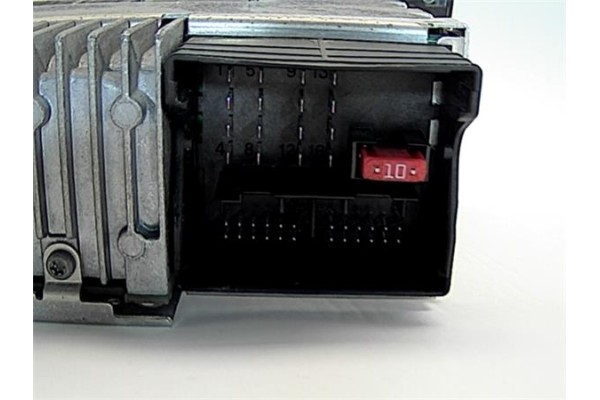 Recambio de radio / cd para bmw serie 1 berlina (e81/e87) 2.0 118d referencia OEM IAM 6512 9177209 9177209 