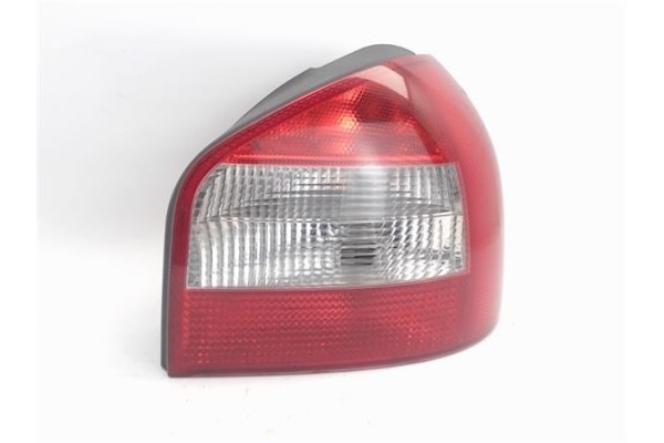 Recambio de piloto trasero derecho para audi a3 (8l) 1.6 ambiente referencia OEM IAM 28470204 8L0945096B05S 