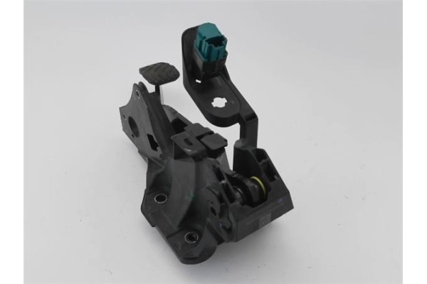 Recambio de pedal freno para renault clio v 1.0 business referencia OEM IAM 180108467R 465014942R 