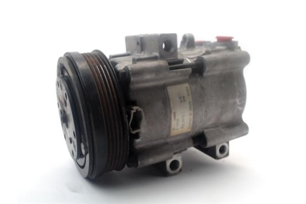 Recambio de compresor aire acond. para ford mondeo berlina (gd) 1.8 ambiente referencia OEM IAM   (X) , FORD | 438 , FIAT | 456 
