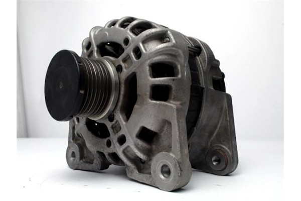 Recambio de alternador para renault clio iv 0.9 limited referencia OEM IAM 231006007RA  