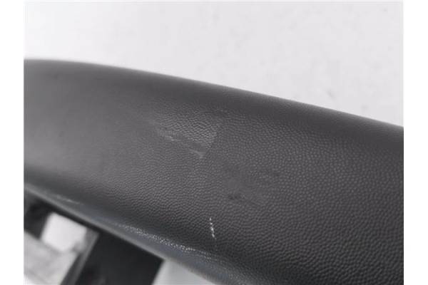 Recambio de maneta exterior delantero derecha para renault master iii combi 2.3 l1h1 3,0t referencia OEM IAM 806068194R  