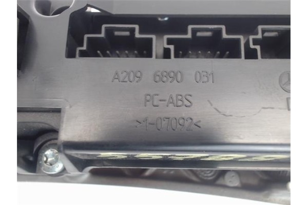 Recambio de conjunto interruptores para mercedes-benz clk (bm 209) coupe 2.7 270 cdi (209.316) referencia OEM IAM A2096890031  