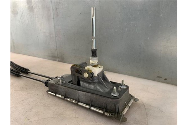 Recambio de conjunto palanca cambio velocidad para volkswagen polo v (6r1) 1.4 advance referencia OEM IAM 6Q0711050B 6R0711113M 