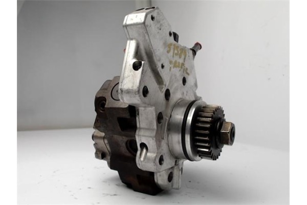 Recambio de bomba inyectora para renault trafic ii 2.0 dci referencia OEM IAM 8200680077  8200564112 , RENAULT | 8200803375 , RE