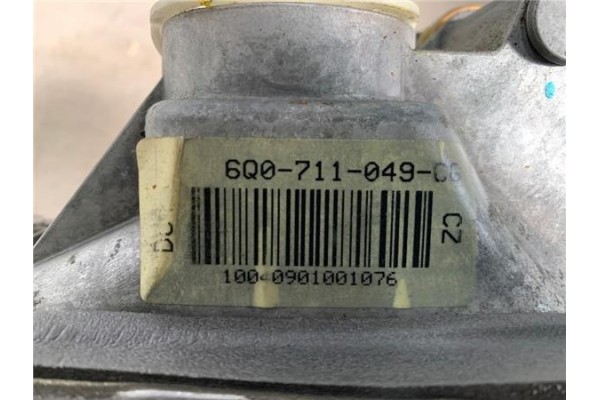 Recambio de conjunto palanca cambio velocidad para volkswagen polo v (6r1) 1.4 advance referencia OEM IAM 6Q0711050B 6R0711113M 