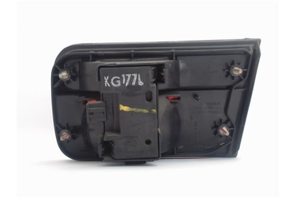 Recambio de piloto porton trasero izquierdo para honda accord berlina (cc/ce) referencia OEM IAM 236207  