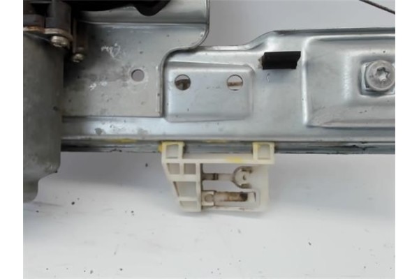 Recambio de mecanismo elevalunas trasero derecho para renault megane ii berlina 5p referencia OEM IAM   
