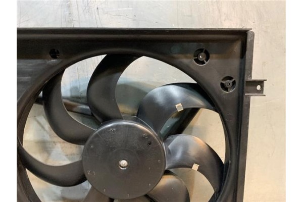 Recambio de electroventilador para volkswagen polo iv (9n1) 1.4 tdi referencia OEM IAM 6Q0121207N  