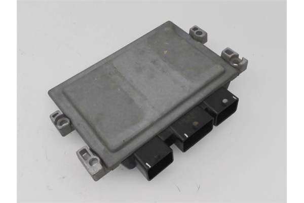 Recambio de centralita para ford fiesta vi 1.25 referencia OEM IAM 8U7112A650AA  